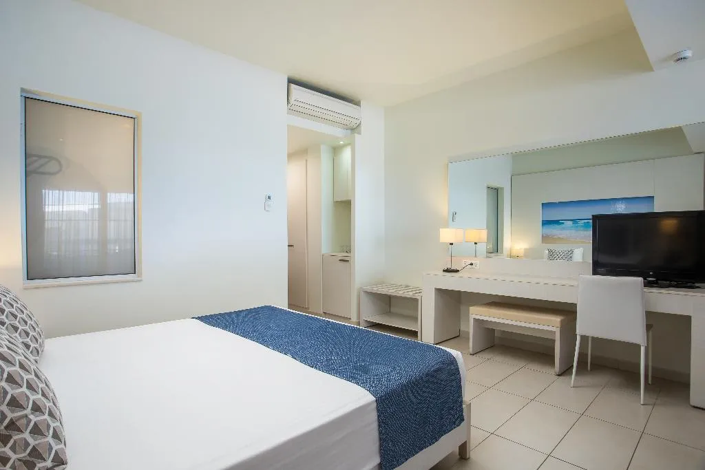 JUNIOR SUITE POOL VIEW Room, Lindos White hotel & suites, Rhodes