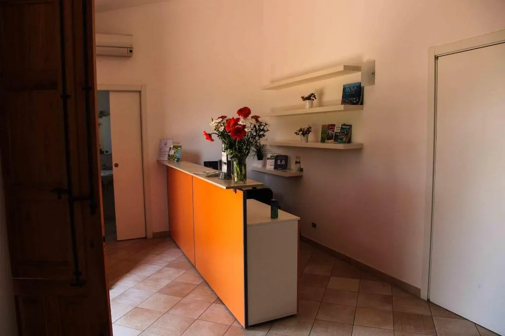 Lobby, Galea, Catania