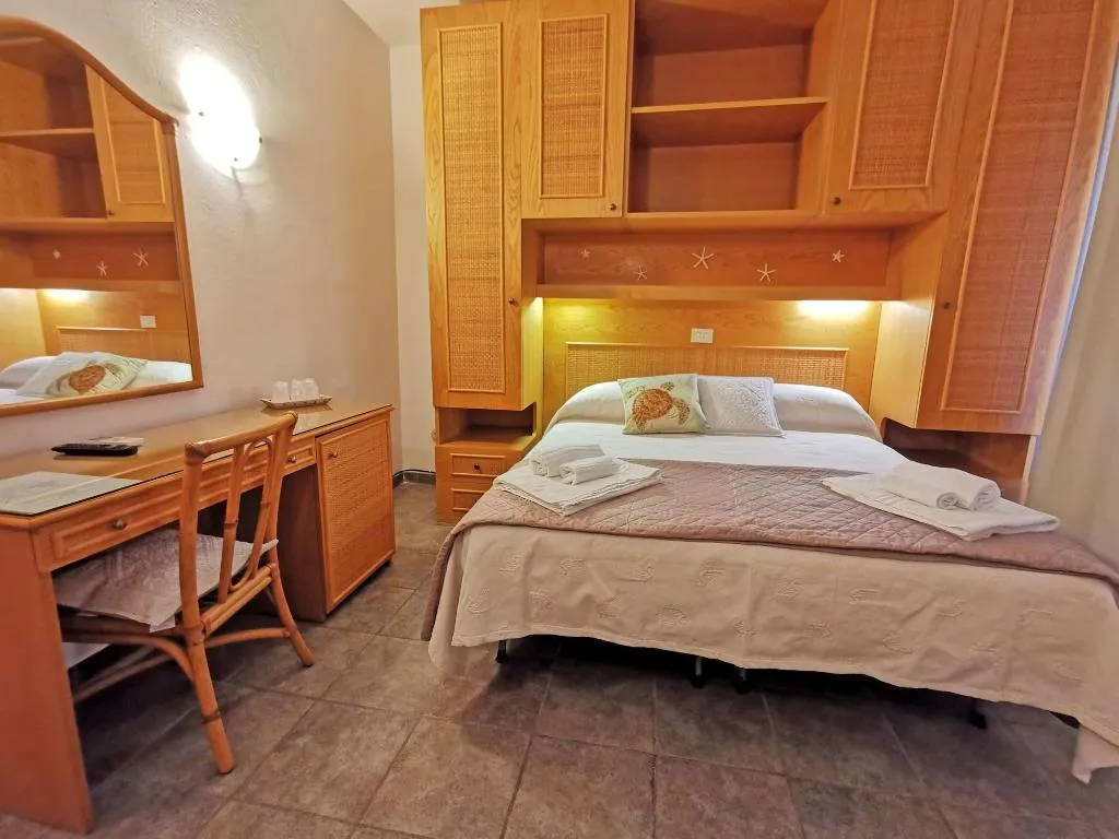Room, Del Molo, Olbia