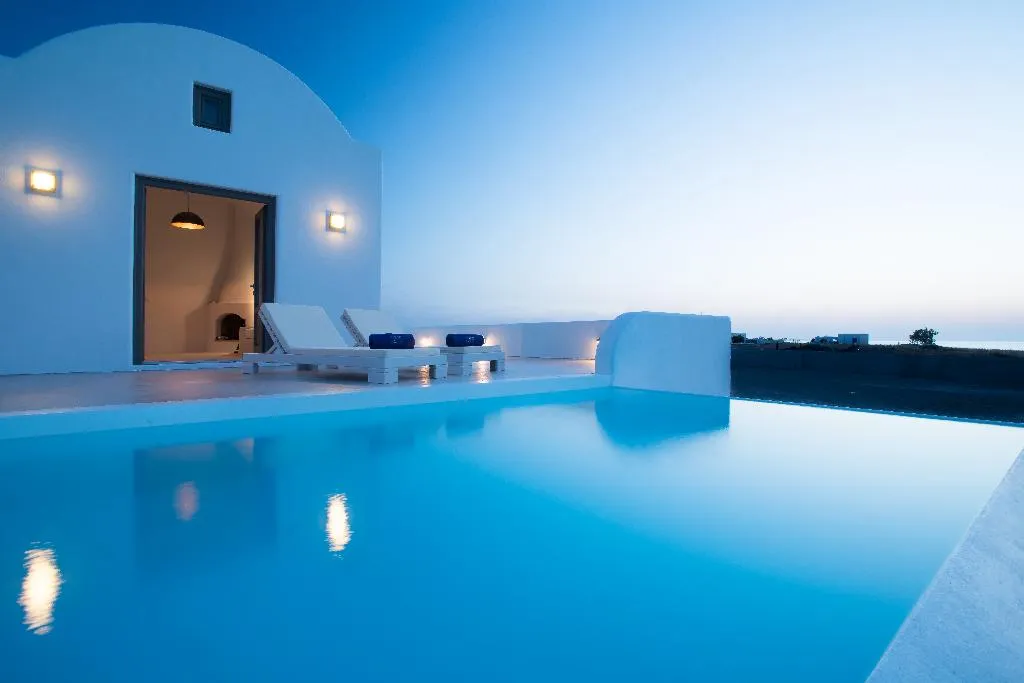 Pool, Azar Villas, Santorini