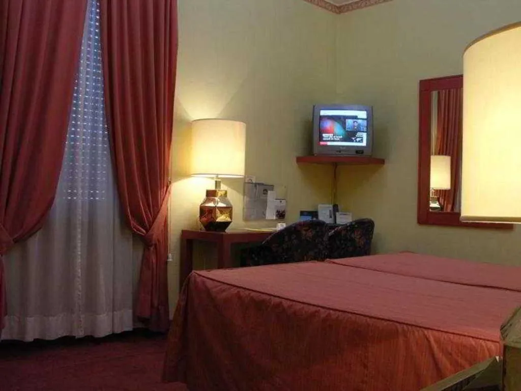 Room, Mondial, Rome