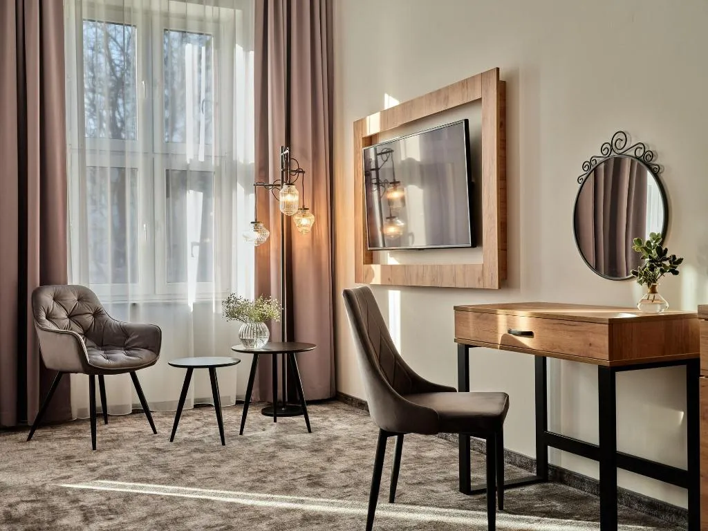 Room, 1891 Garni Hotel, Krakow