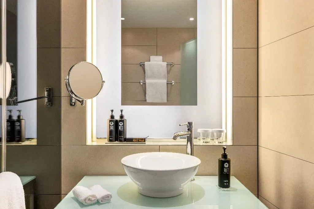 Room, Vienna House by Wyndham Andel's Berlin, Berlin