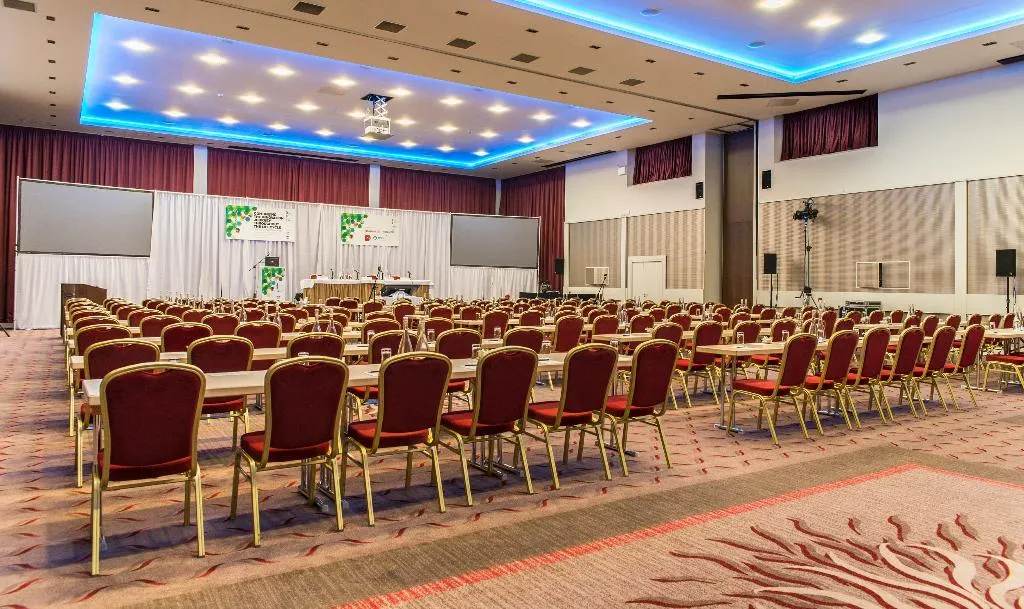 Conferences, Radisson Blu Hotel & Spa, Cork, Cork