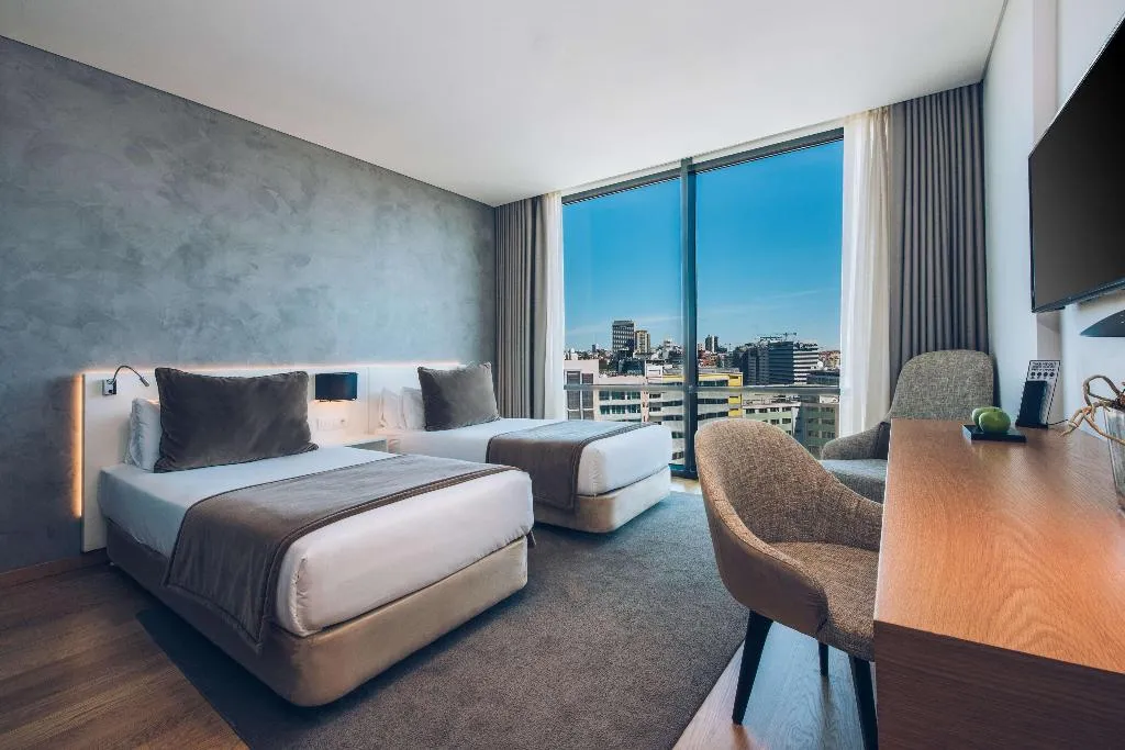 Room, Iberostar Selection Lisboa, Lisbon