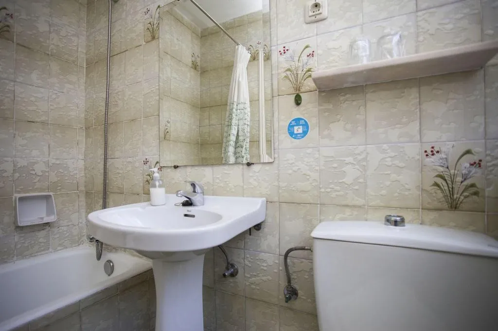Room, Hostal Armesto, Madrid
