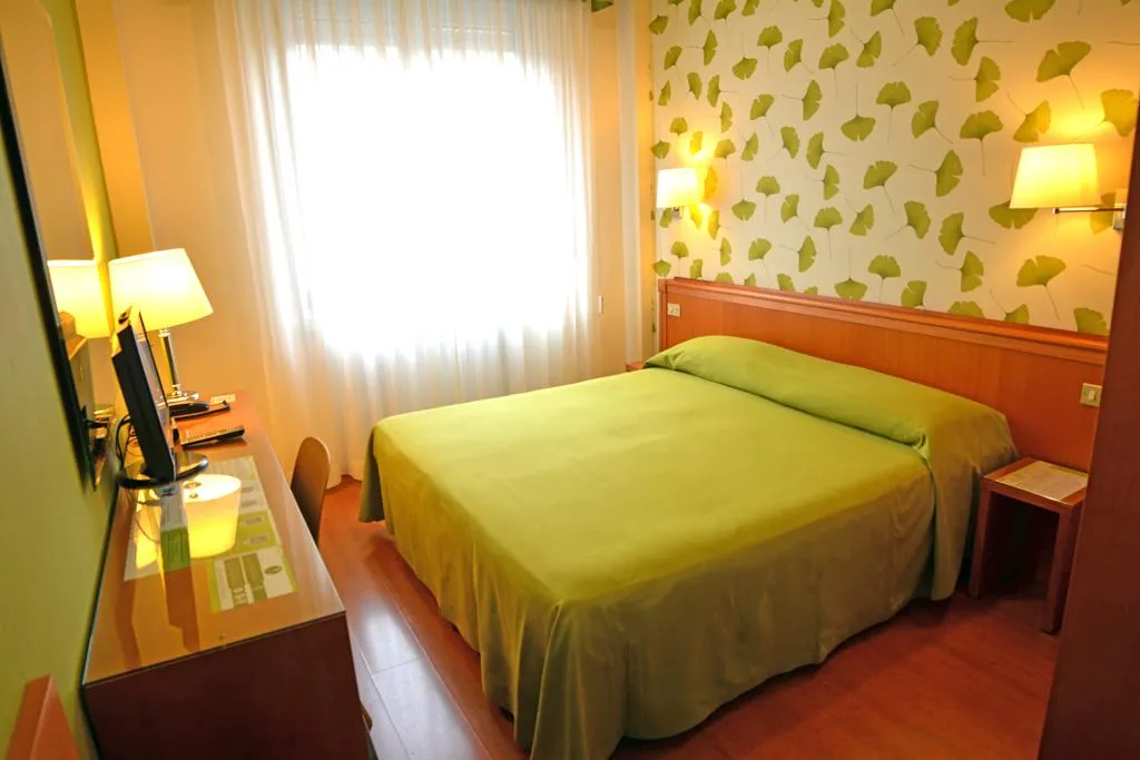 DOUBLE STANDARD Room, Eco Hotel Milano & Bioriso Restaurant, Milan