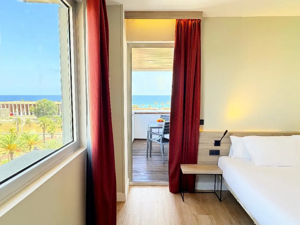 JUNIOR SUITE CAPACITY 2 Room, Eurohotel Diagonal Port, Barcelona