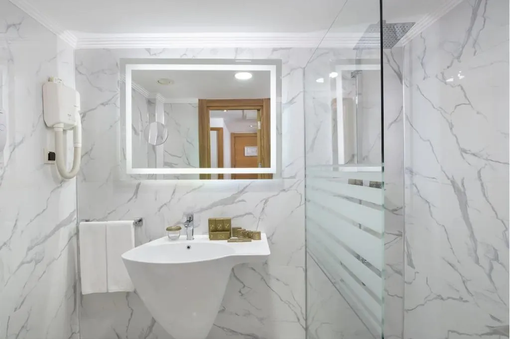 SUITE SEA VIEW Room, Delta Hotels by Marriott Antalya Lara ADULT ONLY, Antalya