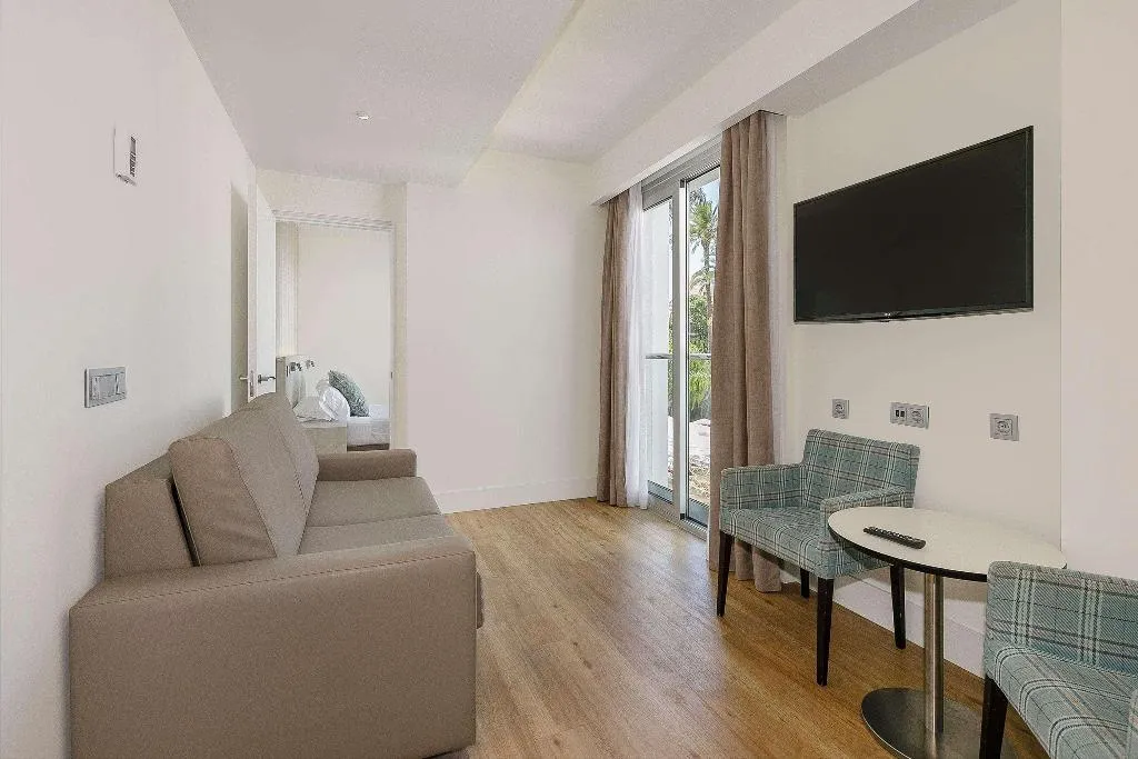 FAMILY ROOM STANDARD Room, Sol Torremolinos Don Pedro, Costa Del Sol