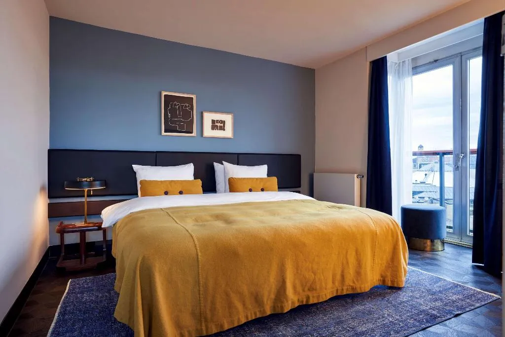 Room, Park Centraal Amsterdam, part of Sircle Collection, Amsterdam