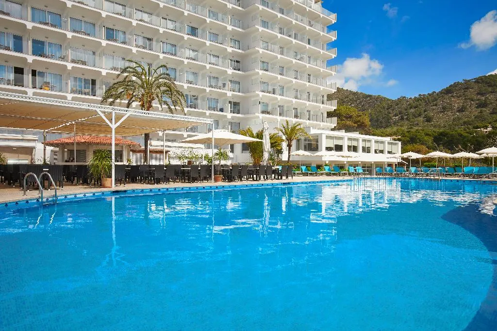 Pool, Universal Hotel Castell Royal, Majorca