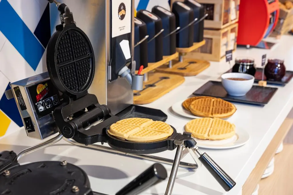 Restaurant, Hampton by Hilton Amsterdam / Arena Boulevard, Amsterdam