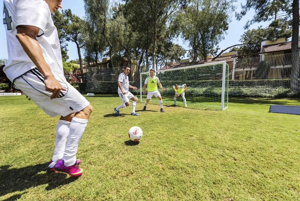 Sports and Entertainment, Robinson Camyuva, Antalya