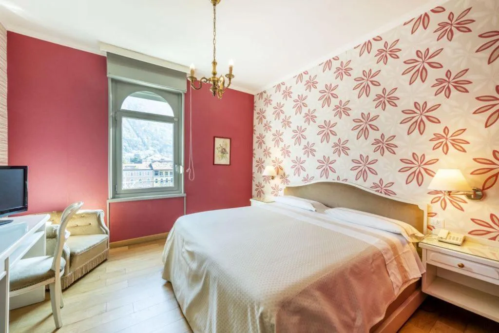 Double or Twin CLASSIC CITY VIEW Room, Metropole Suisse, Milan