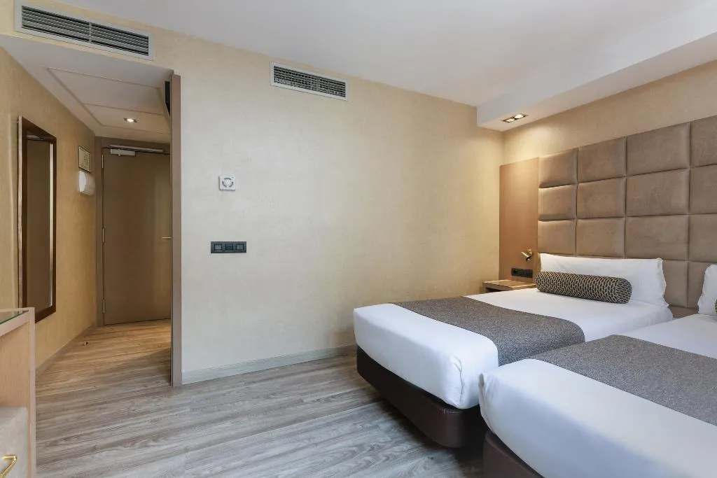 DOUBLE SINGLE USE STANDARD Room, Suizo, Barcelona