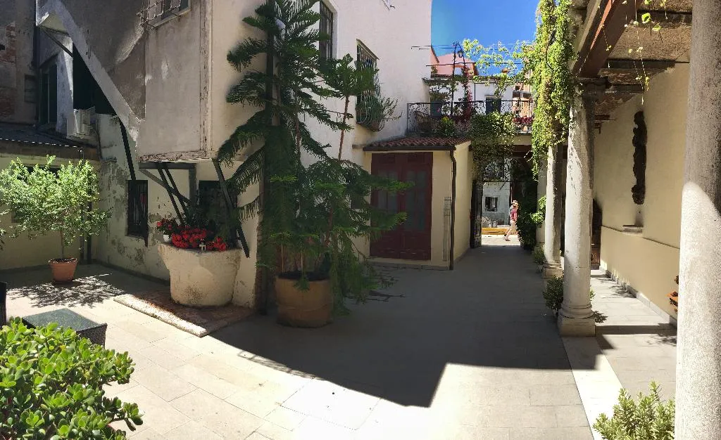 General view, Sant Antonin, Venice