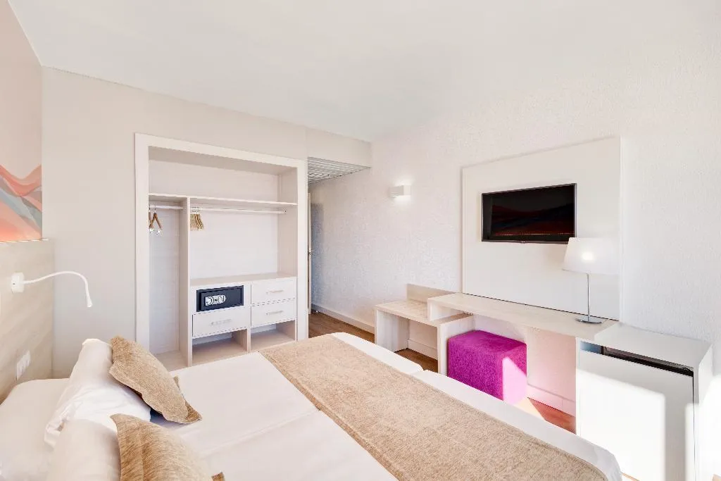 DOUBLE SINGLE USE STANDARD Room, Bahia Principe Escape Coral Playa - Adults Only, Majorca
