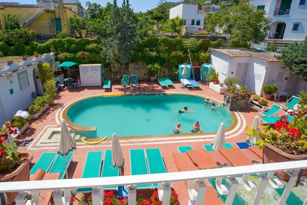 Pool, Villa Tina, Naples