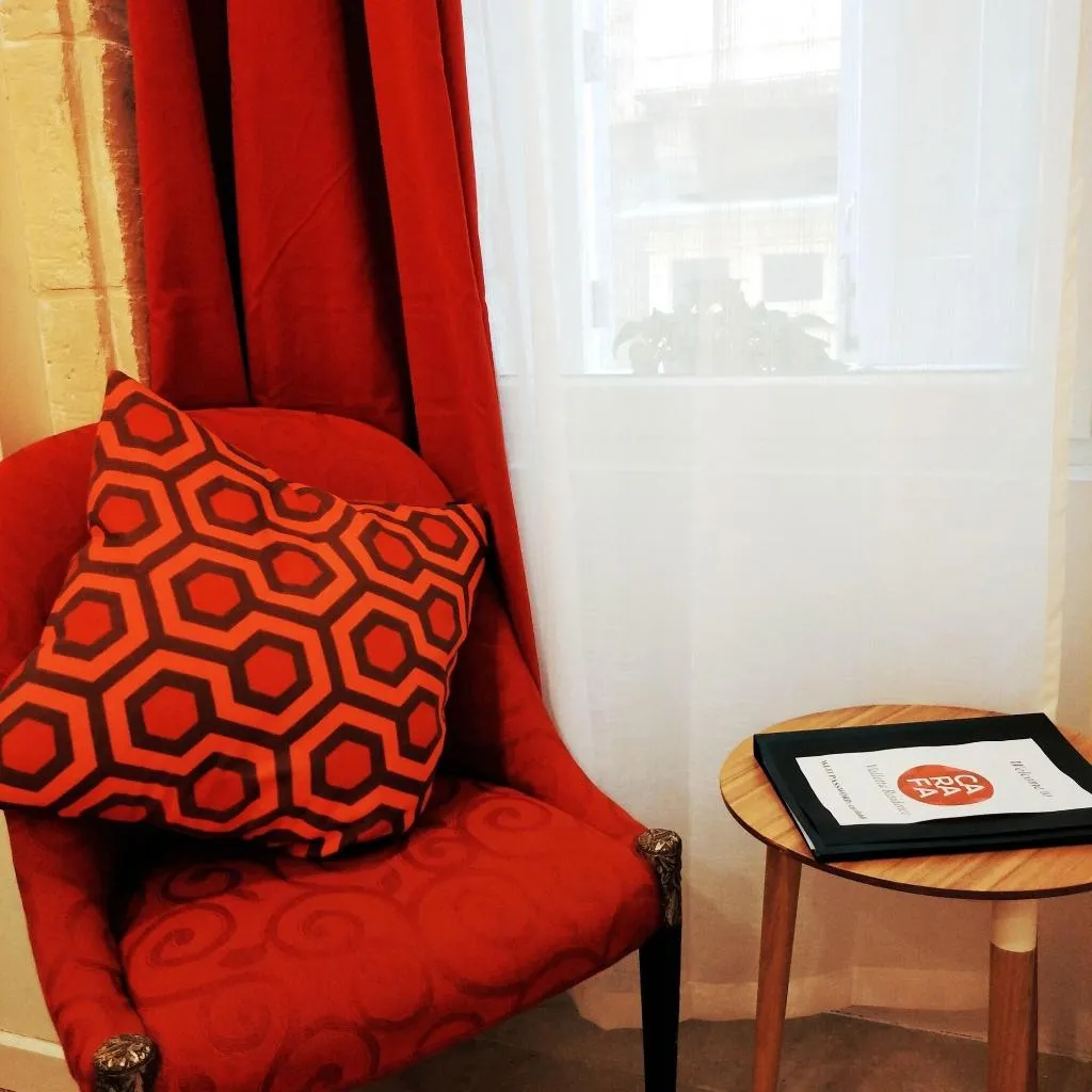 Room, Carafa Valletta Residence, Malta