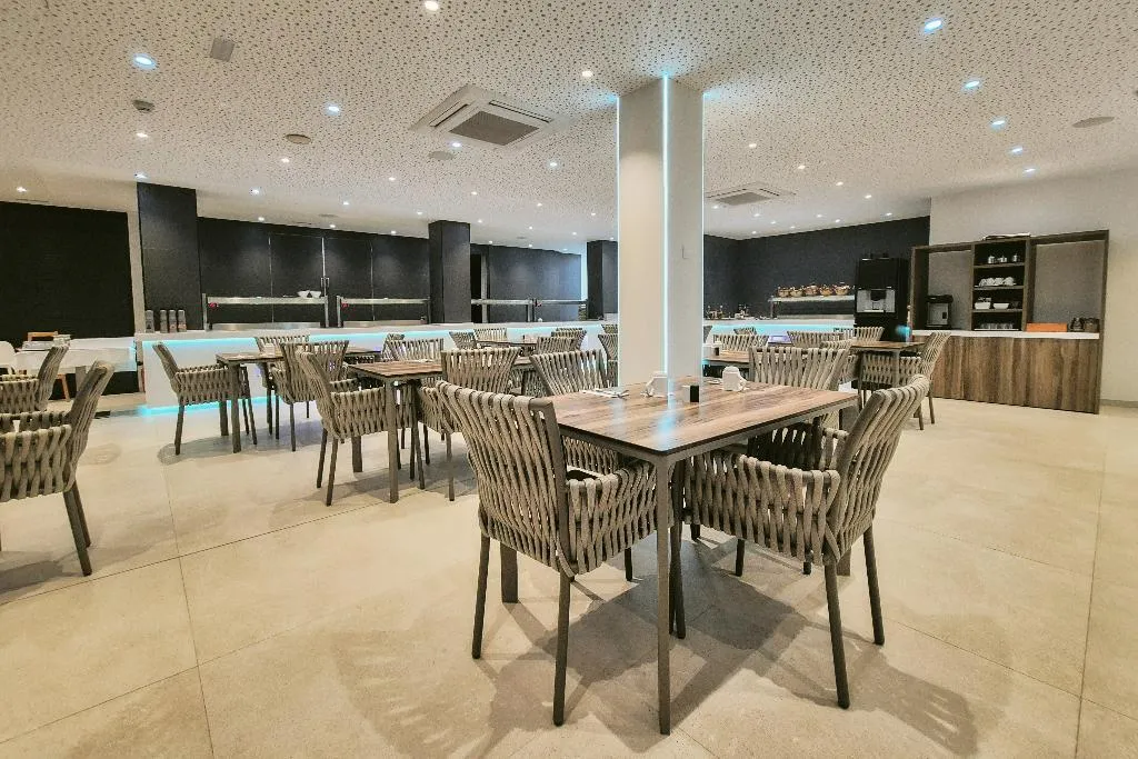 Restaurant, Apartamentos Ponent, Majorca