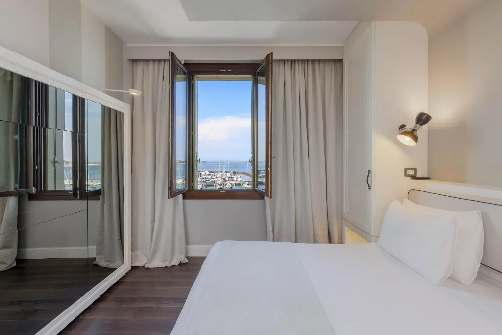 DOUBLE SINGLE USE DELUXE Room, Grande Italia- Chioggia, Venice