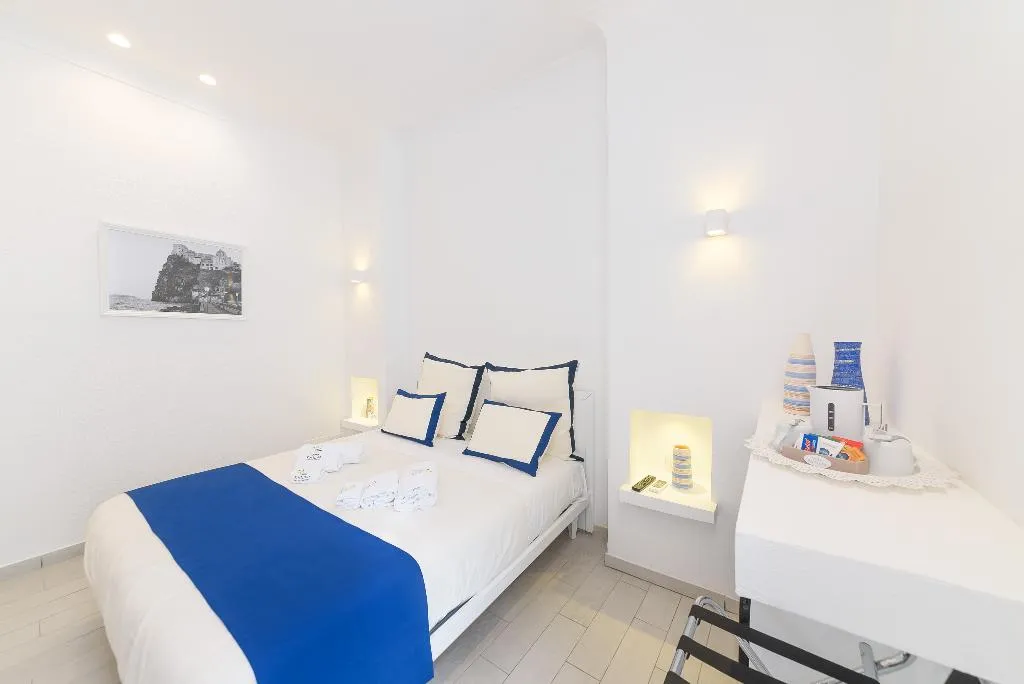 DOUBLE ECONOMY Room, Villa Fortuna Holiday Resort, Naples