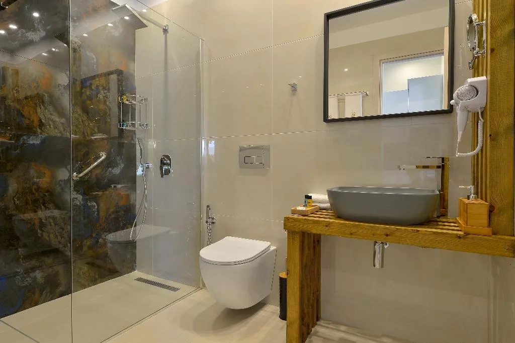 JUNIOR SUITE ONE BEDROOM Room, Swan Paradise Residences, Kalamata
