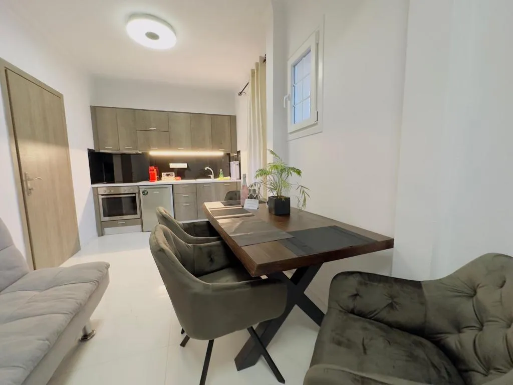 QUADRUPLE TWO BEDROOMS ONE BATHROOM Room, Nikos Apartments Corfu, Corfu