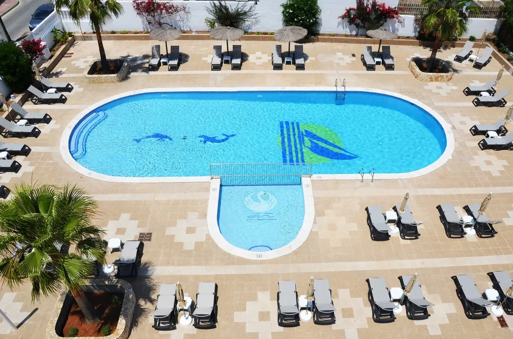 Pool, Vibra San Marino Aparthotel, Ibiza