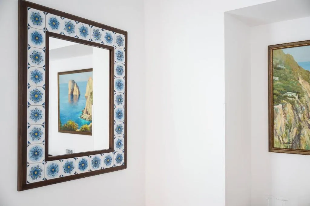 Lobby, Residenza Luce, Naples