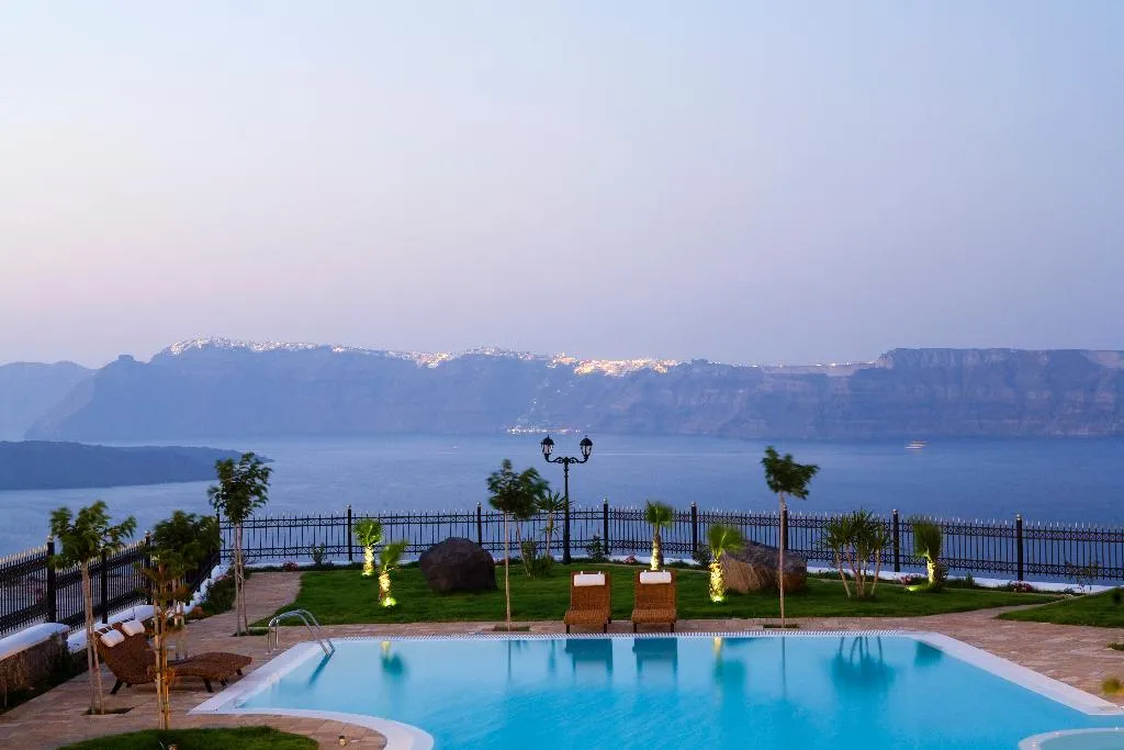 Pool, Maison des Lys, Santorini