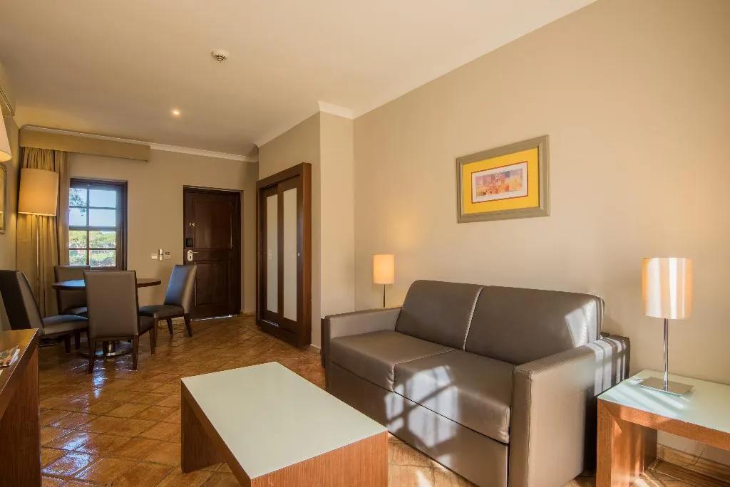JUNIOR SUITE CAPACITY 3 Room, Vila Gale Albacora, Algarve