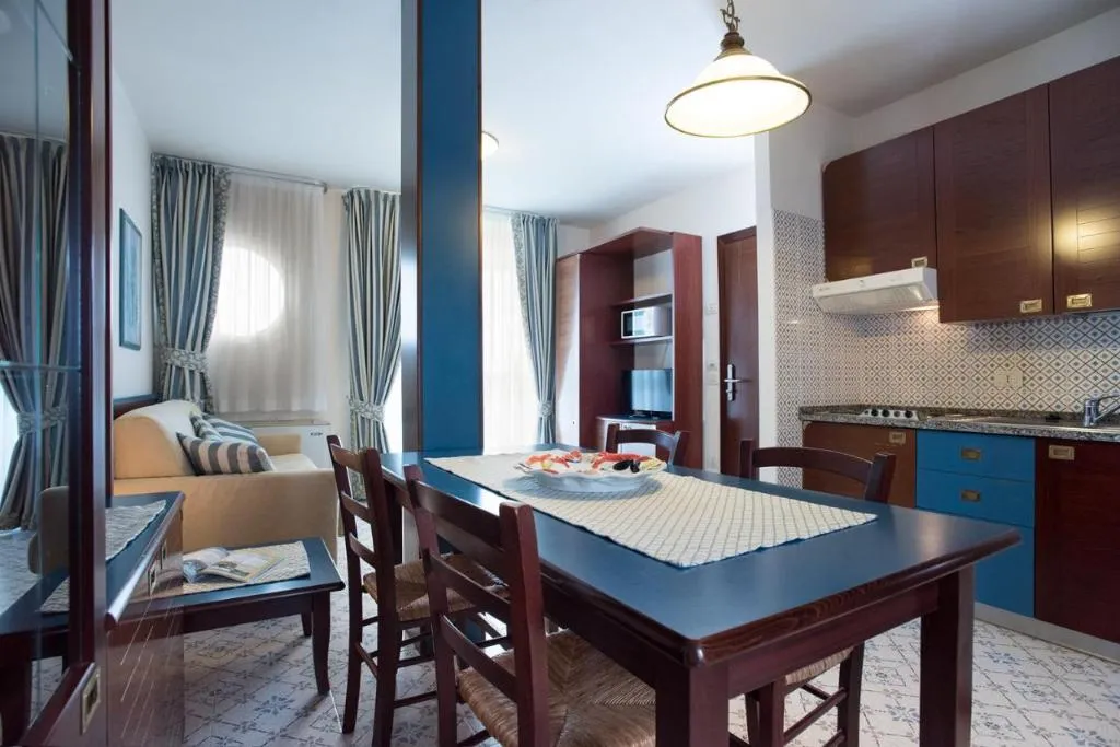 Room, Aparthotel Holiday, Venice