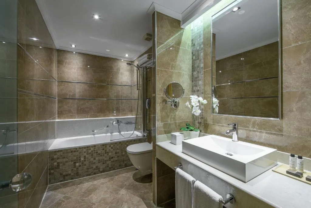 JUNIOR SUITE DELUXE Room, Anatolia Thessaloniki, Halkidiki