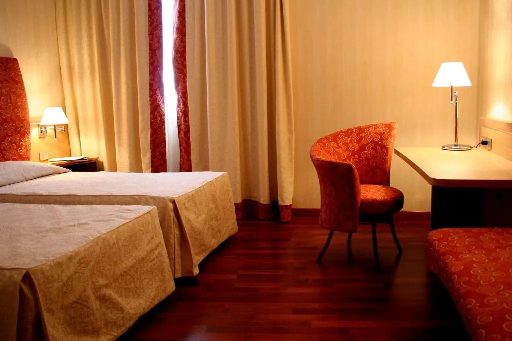 Room, Poli Hotel, Milan