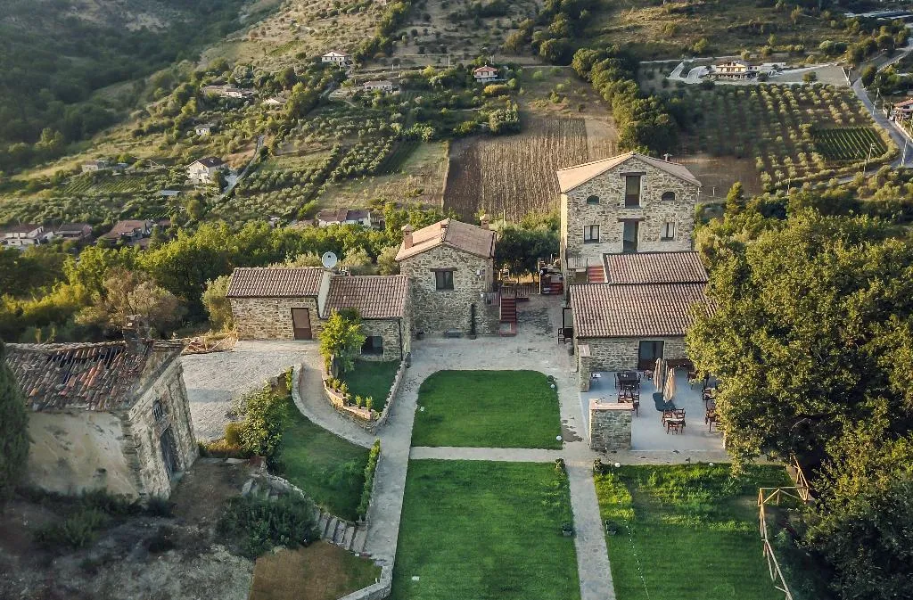 General view, Le Querce Farmhouse, Naples