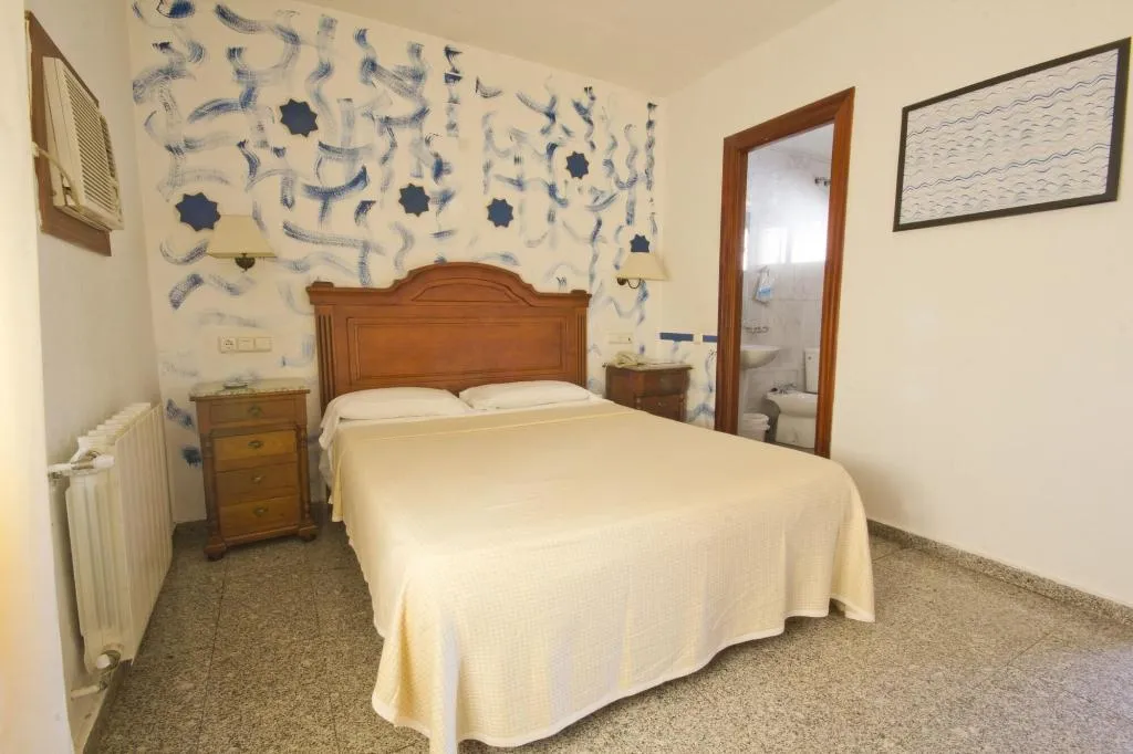 Room, Hostal Nueva Andalucía, Andalucia