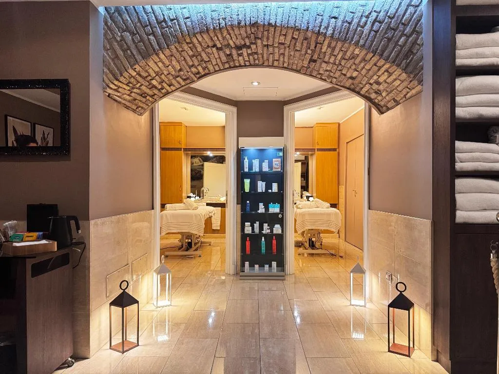 Sports and Entertainment, Indigo Hotel Rome - St. George, Rome