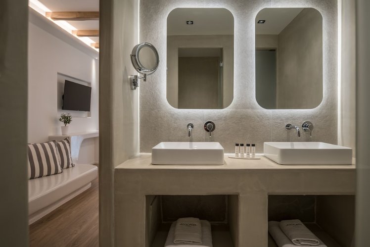 Arocaria, Mykonos