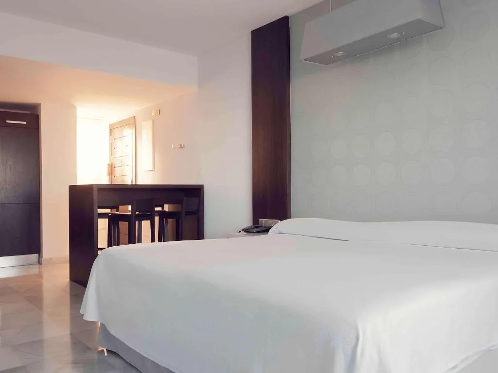 DOUBLE DELUXE WITH TERRACE Room, Suittes Hotel, Costa De La Luz