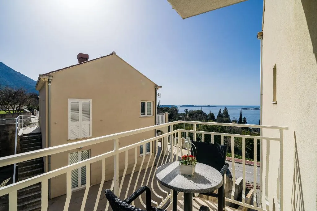 APARTMENT SEA VIEW WITH BALCONY Room, Villa Samba, Dubrovnik
