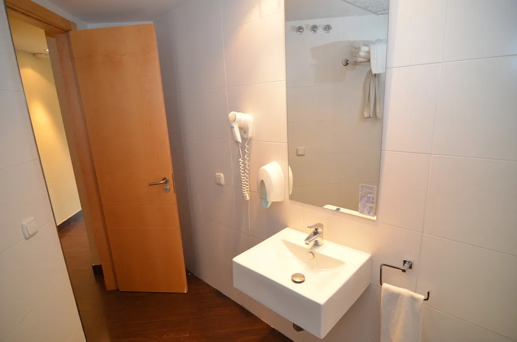 APARTMENT CAPACITY 5 TWO BEDROOMS Room, Valencia Rental, Valencia