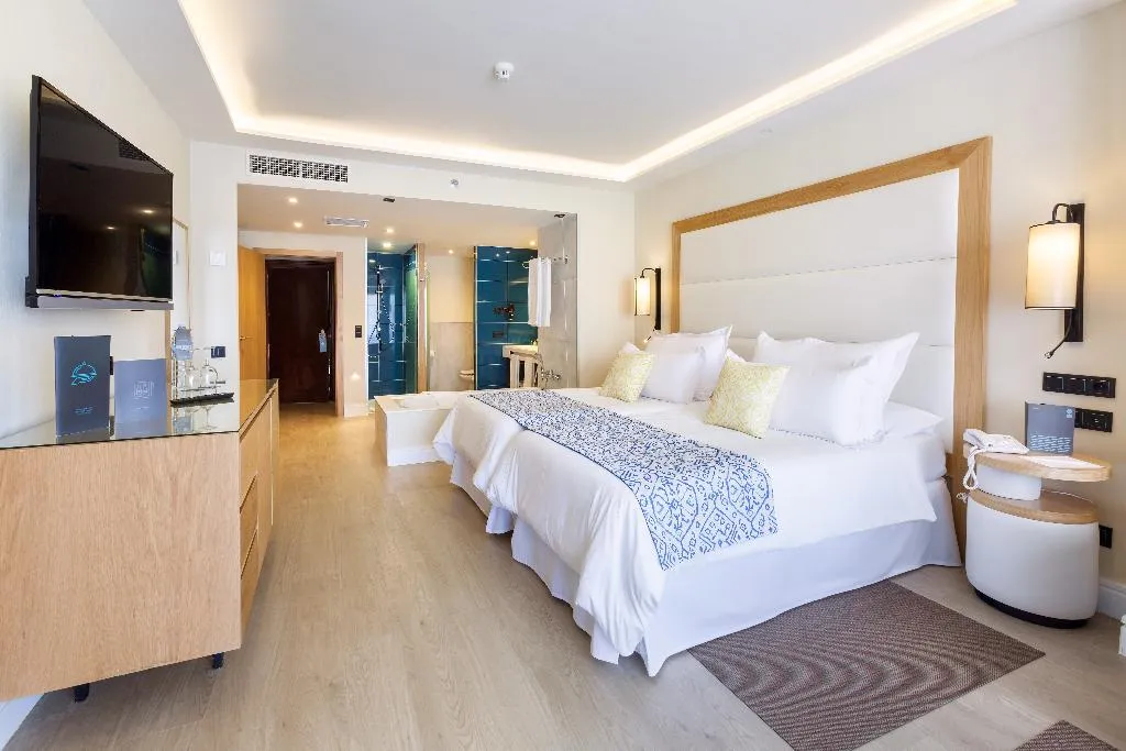 Double or Twin SIDE SEA VIEW Room, Gran Tacande Wellness & Relax Costa Adeje, Tenerife