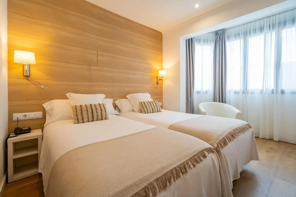Room, Hostal Menurka, Menorca
