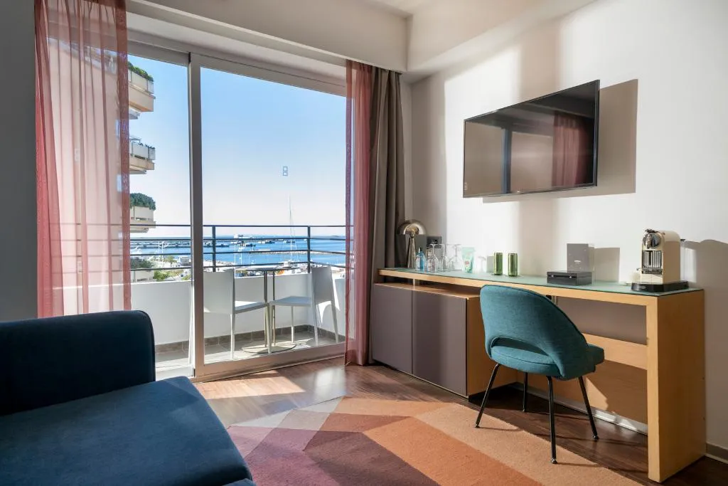 SUITE SUPERIOR CITY VIEW Room, Ocean Drive Ibiza, Ibiza