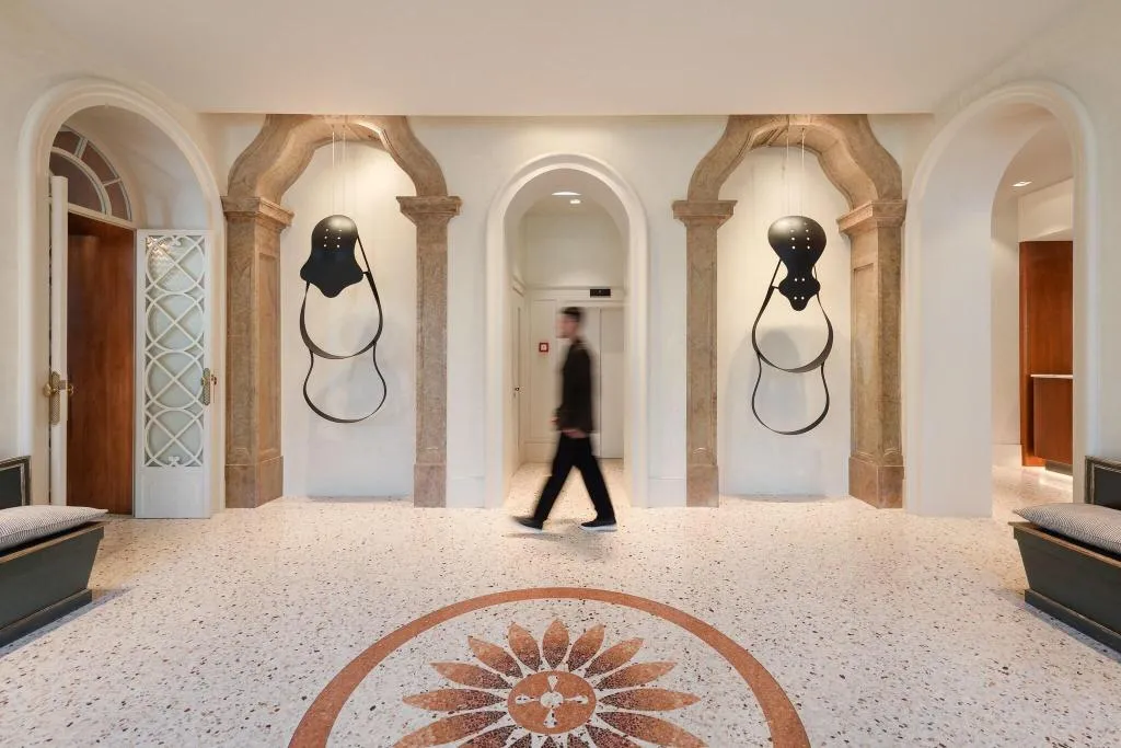 Lobby, Bairro Alto, Lisbon