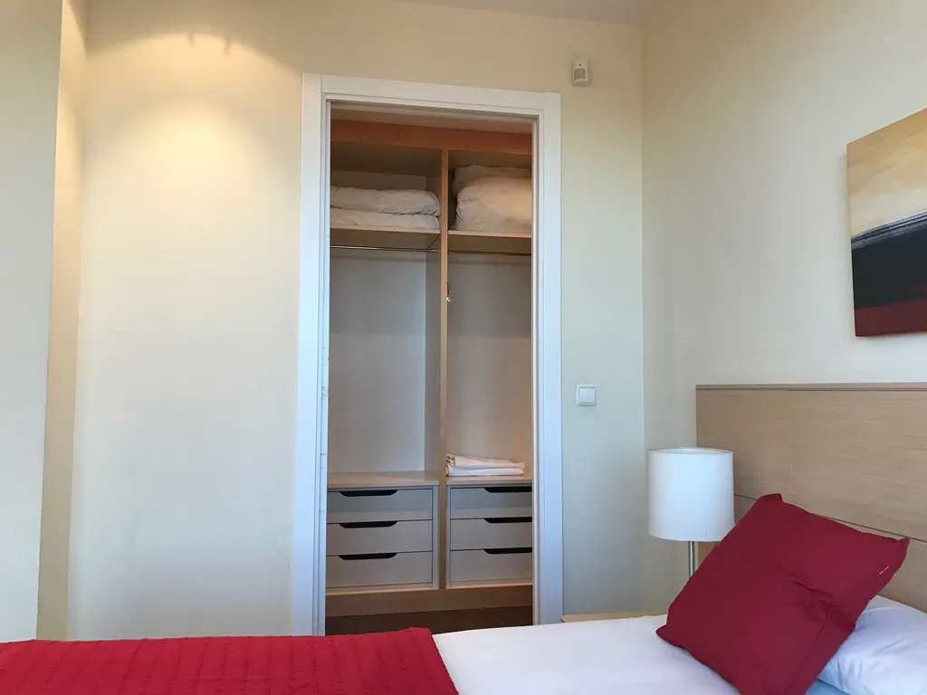 APARTMENT CAPACITY 6 Room, Valencia Rental, Valencia
