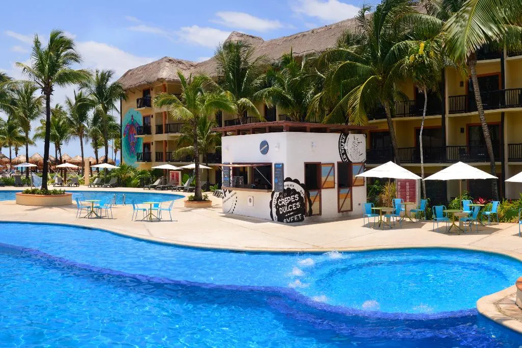 Pool, Catalonia Riviera Maya All Inclusive, Cancun Area