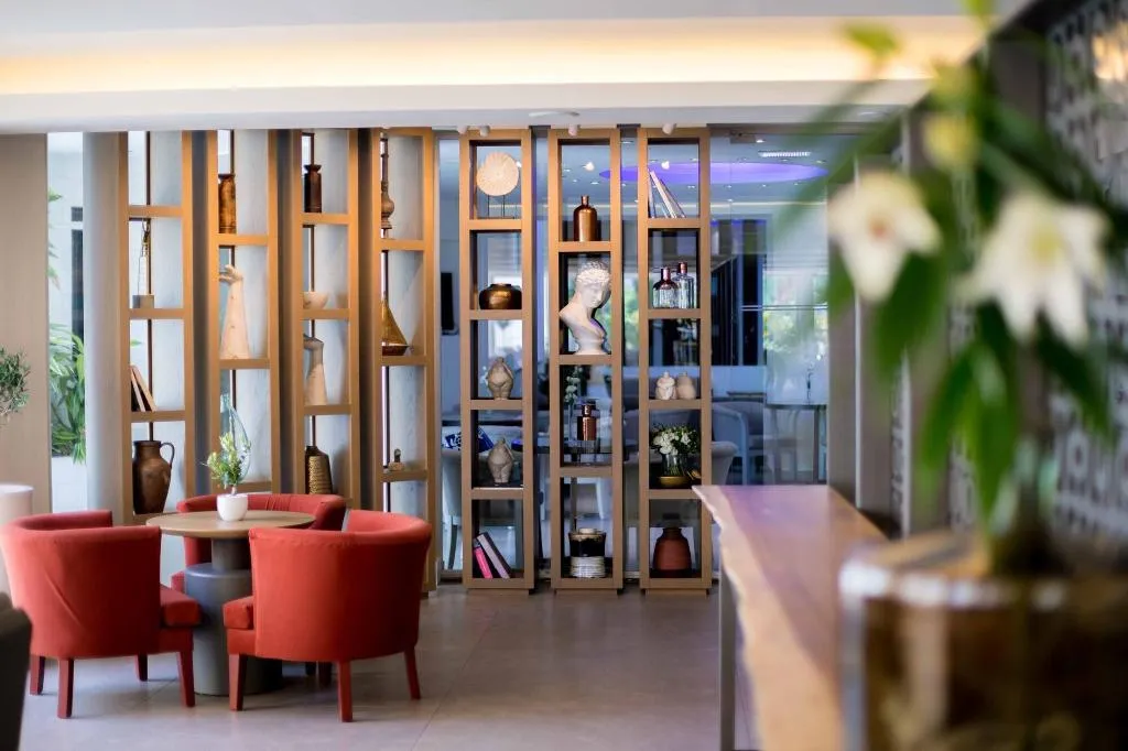 Bar, Tasia Maris Beach Hotel and Spa - Adults Only, Cyprus